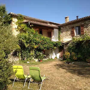 https://gites-chameyer.fr-provencehotel.com