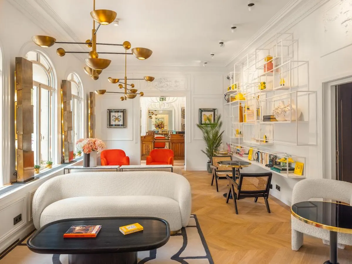 Solly Hotel Paris